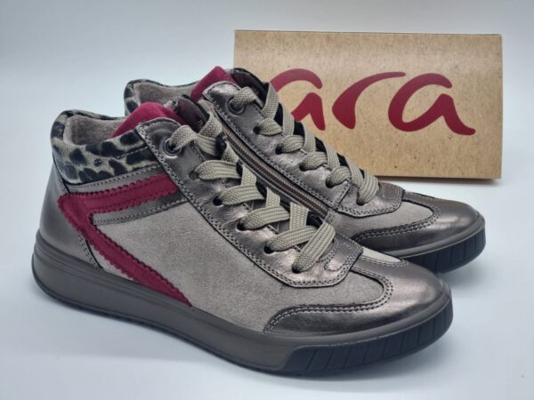 ARA Femme Espace confort (2)